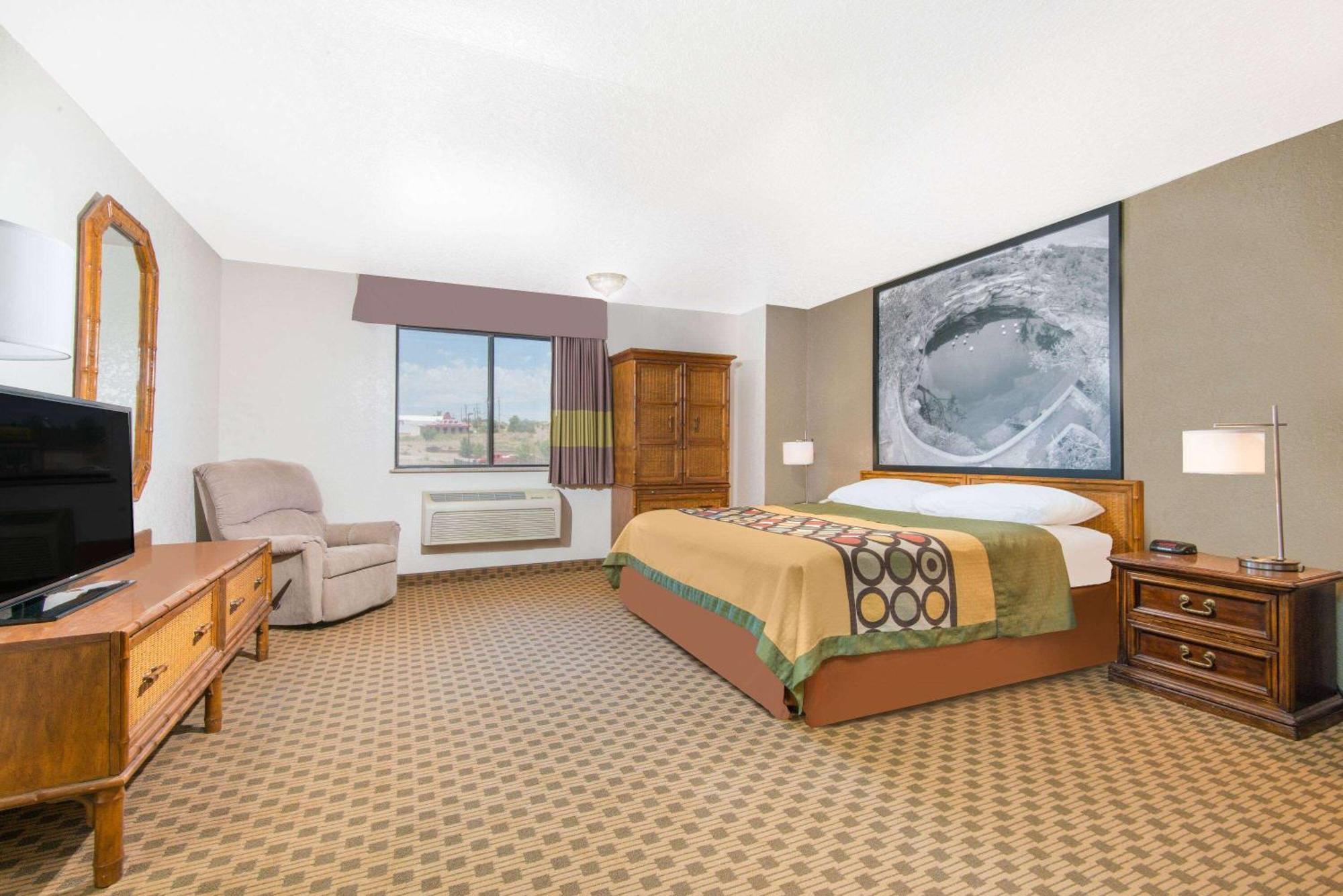Super 8 By Wyndham Santa Rosa Hotel Luaran gambar
