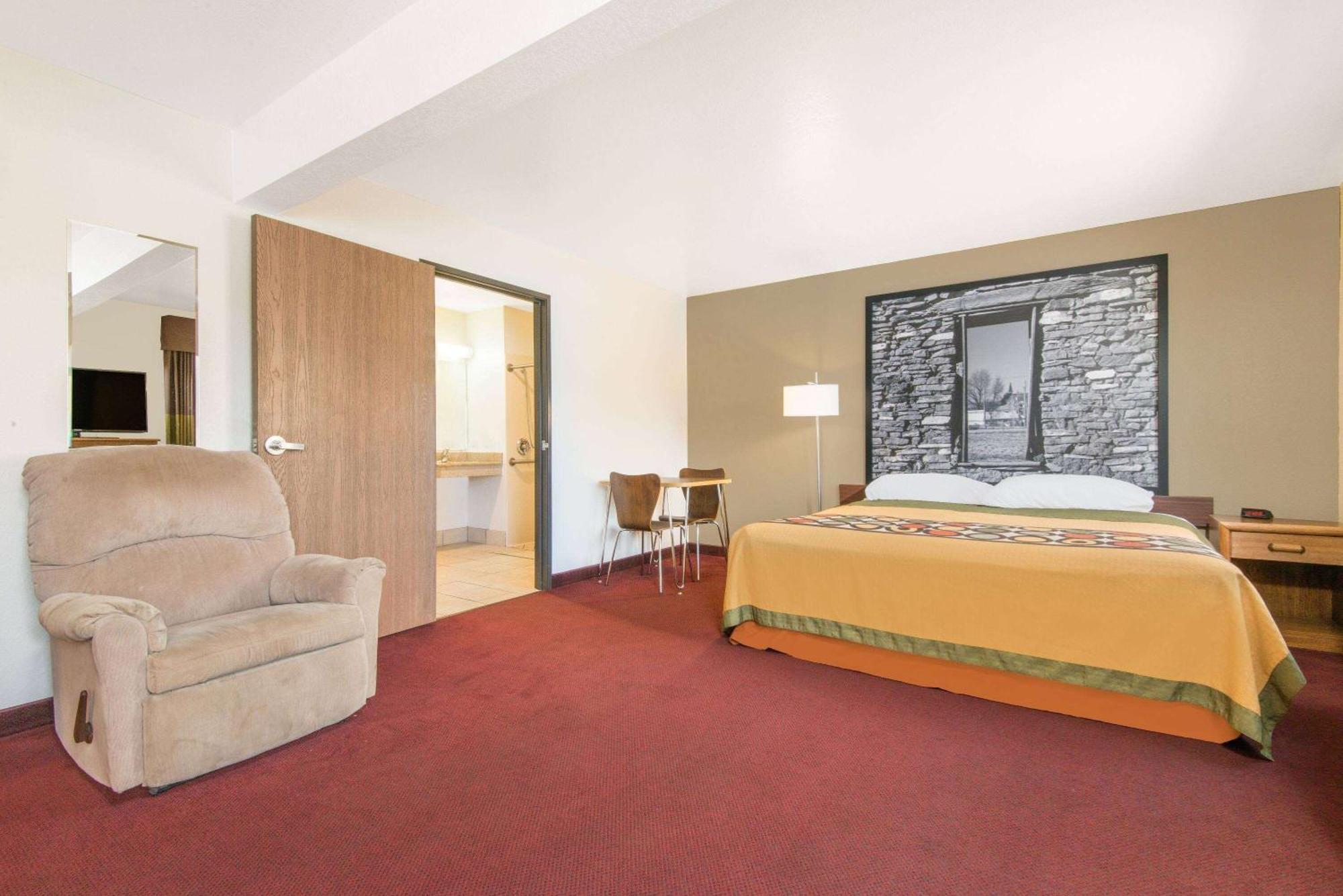 Super 8 By Wyndham Santa Rosa Hotel Luaran gambar