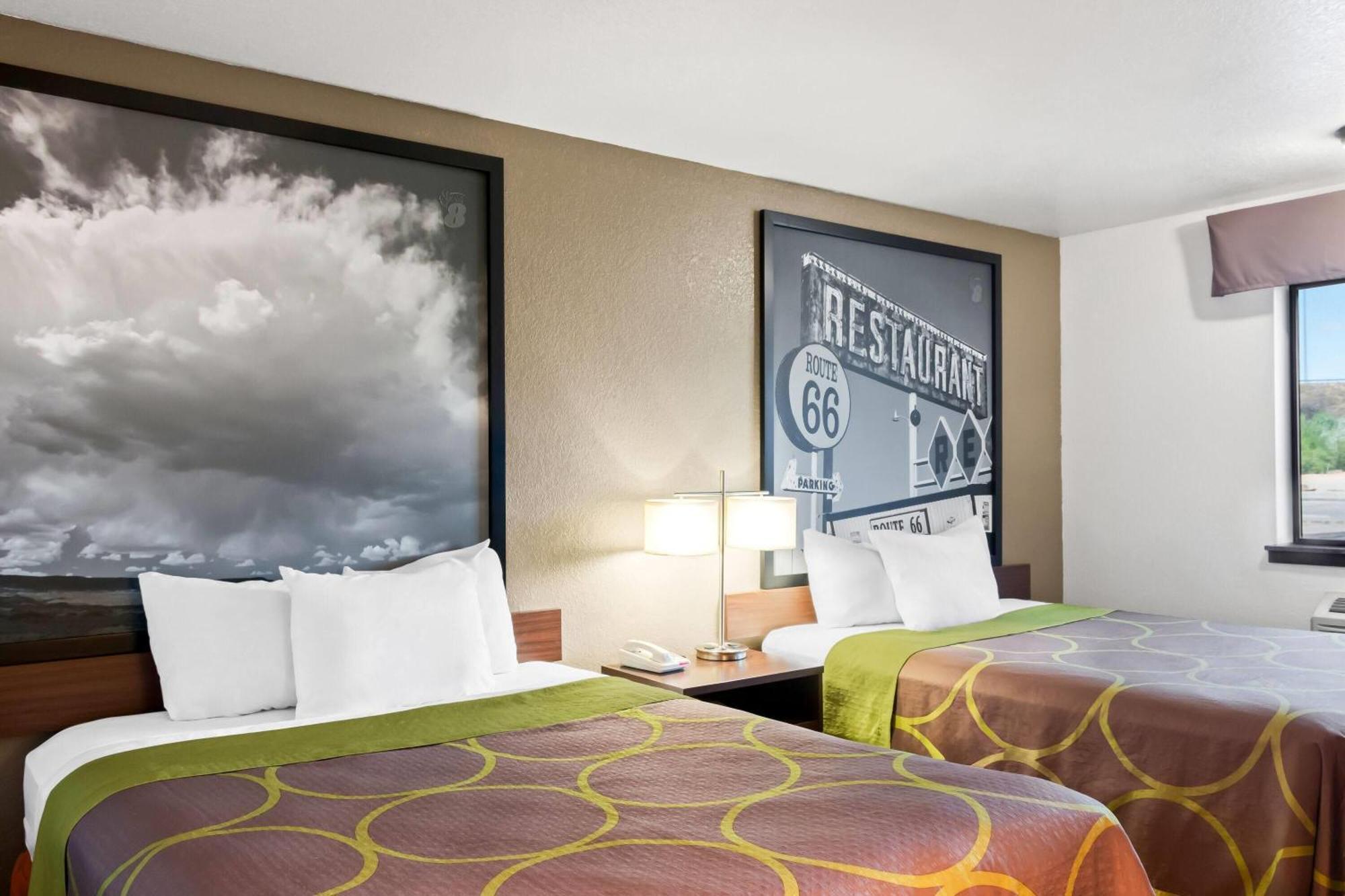 Super 8 By Wyndham Santa Rosa Hotel Luaran gambar