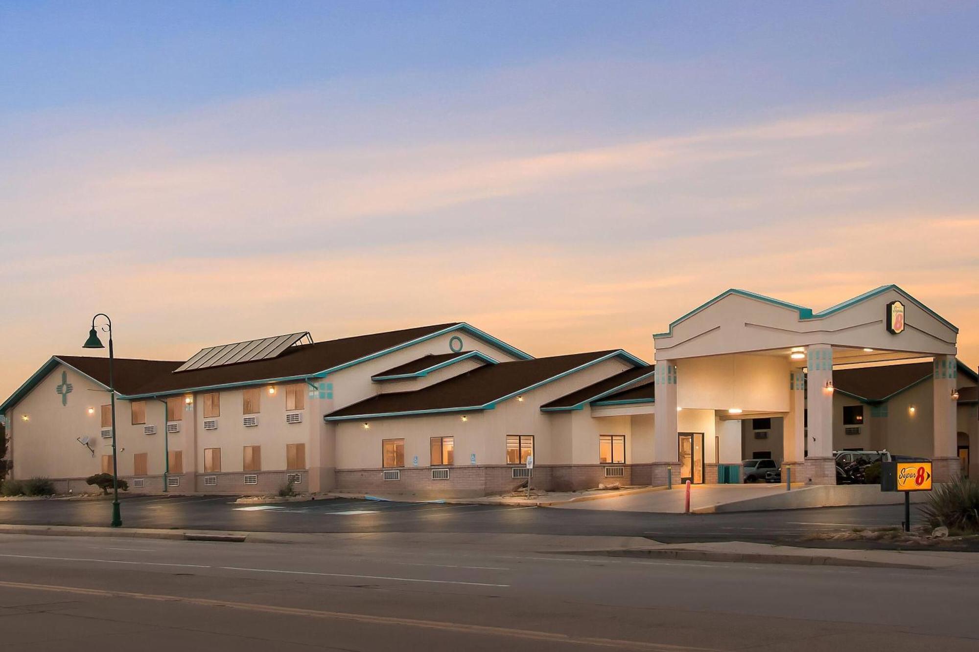 Super 8 By Wyndham Santa Rosa Hotel Luaran gambar