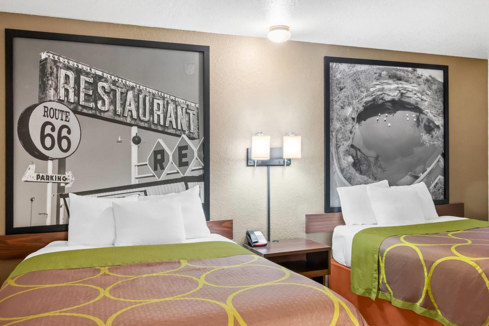 Super 8 By Wyndham Santa Rosa Hotel Luaran gambar